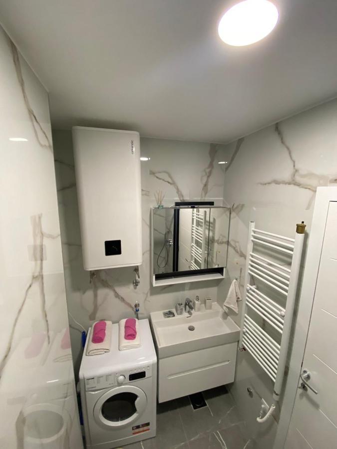 Apartman Cristal Lux Требинє Екстер'єр фото