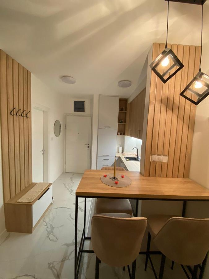 Apartman Cristal Lux Требинє Екстер'єр фото
