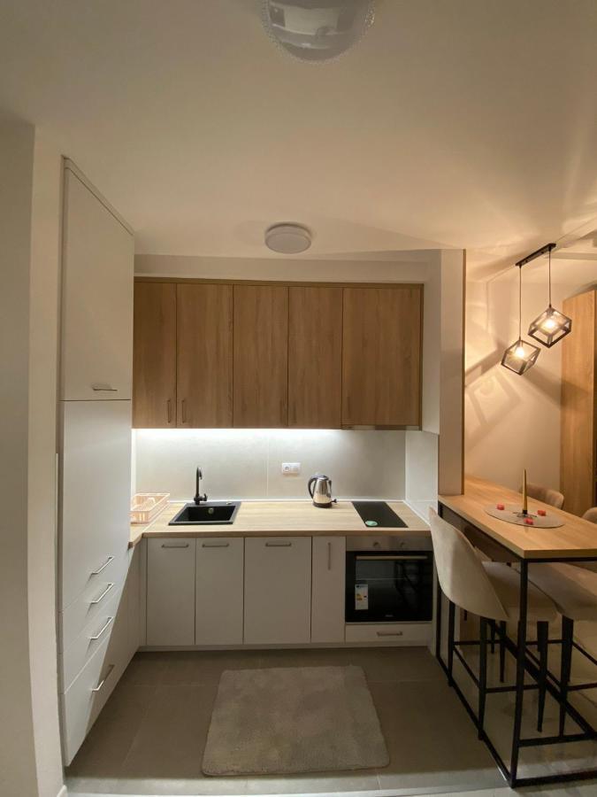 Apartman Cristal Lux Требинє Екстер'єр фото